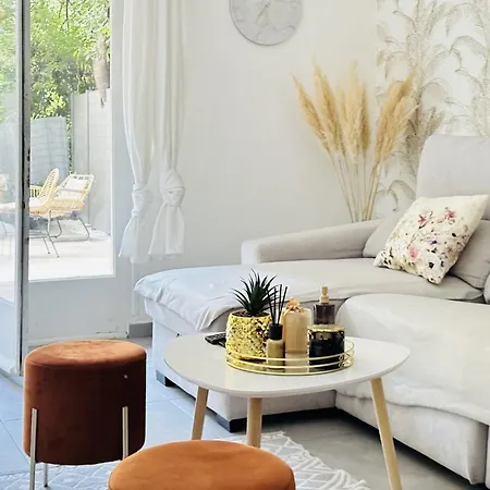 Appartement Le Cirodde - Grande Terrasse - Centre -clim