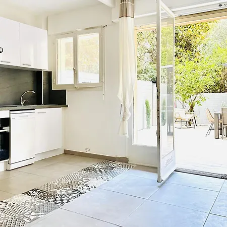 Appartement Le Cirodde - Grande Terrasse - Centre -clim